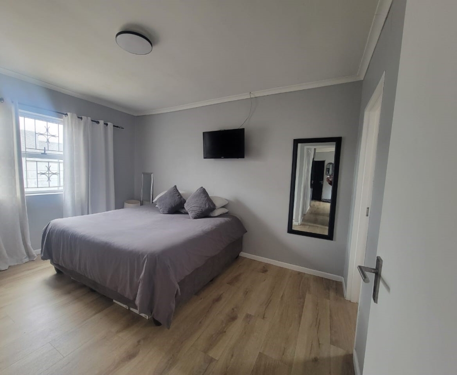To Let 3 Bedroom Property for Rent in Des Hampden Western Cape